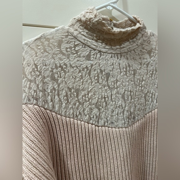 Zara Pink Cable Knit & Lace Sweater Size M - Picture 3 of 5